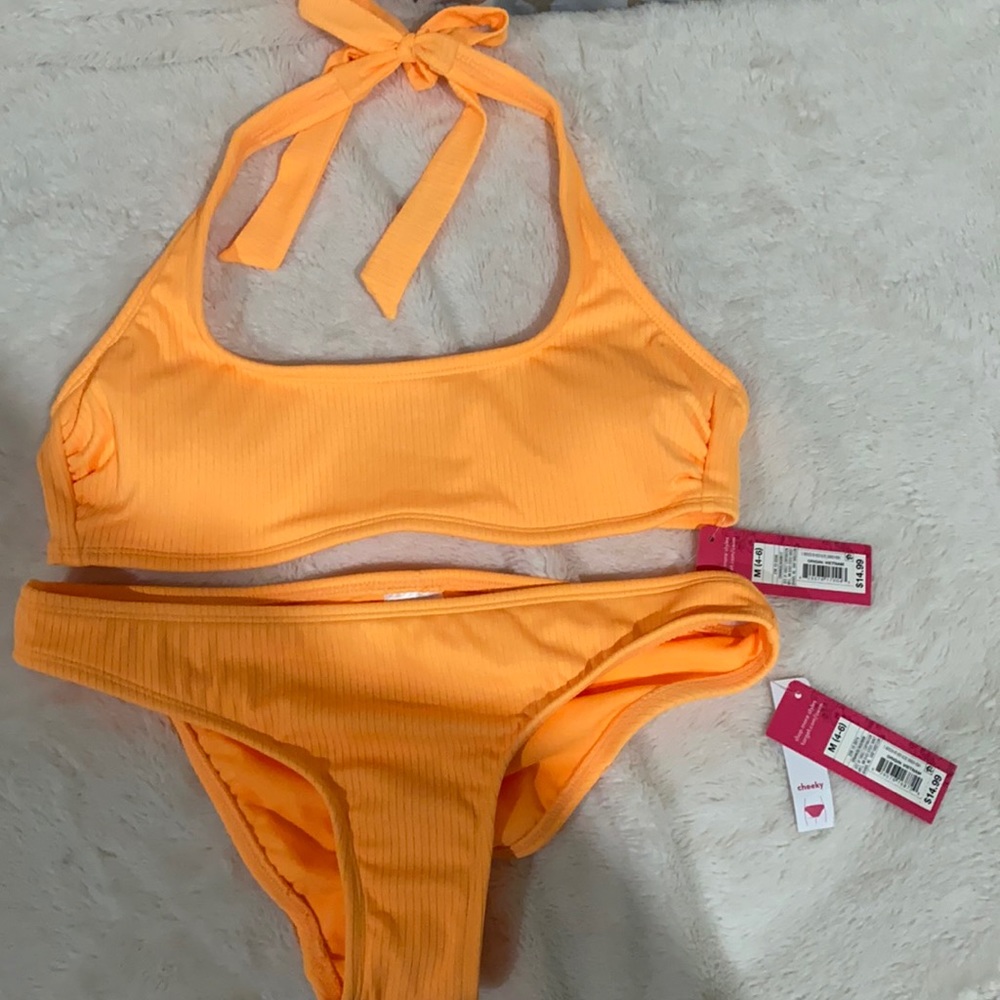 Bathing suit